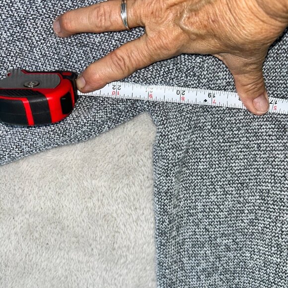 Bonworth Books and Cats Gray Embroidered Sweatshirt Size XS Petite Cotton Poly - Picture 9 of 10